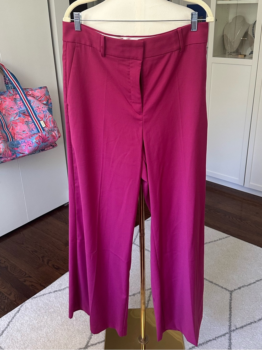 NWT Ann Taylor The Statement Palazzo Pant in berry splash size 12 - Picture 2 of 9